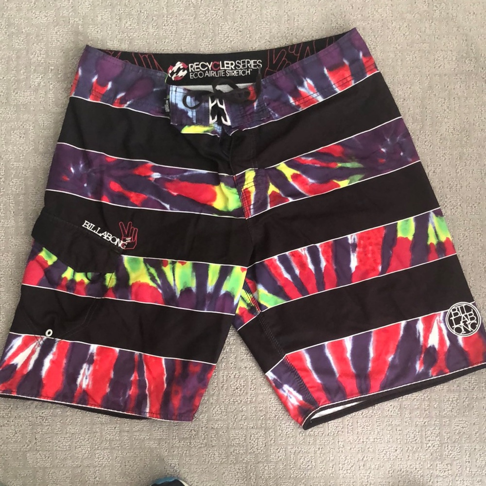 Billabong men’s board shorts